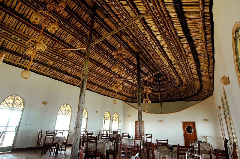 Restaurant — source photograph 3